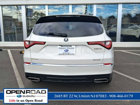 Used 2023 Acura MDX SH-AWD image 8