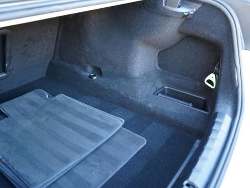 Used 2024 BMW 740i xDrive image 57