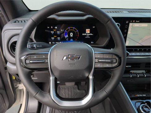 New 2026 Chevrolet Colorado Trail Boss AWD/4WD image 17