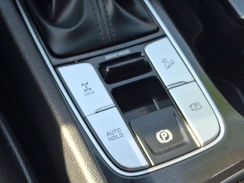 Certified 2023 Hyundai Santa Cruz Limited image 26