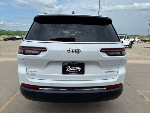 Used 2024 Jeep Grand Cherokee L Limited image 6