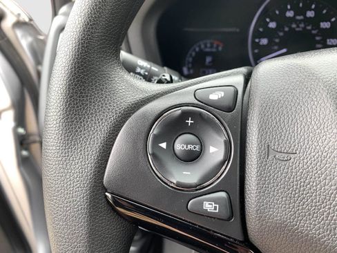 Certified 2022 Honda HR-V EX image 15