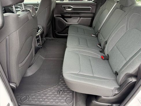 Used 2024 RAM 1500 Big Horn AWD/4WD image 7