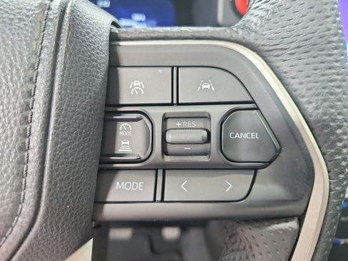 Used 2024 Toyota Tacoma TRD Off-Road w/ TRD Off Road Upgrade Package AWD/4WD image 25