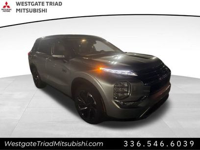 Used 2023 Mitsubishi Outlander SE