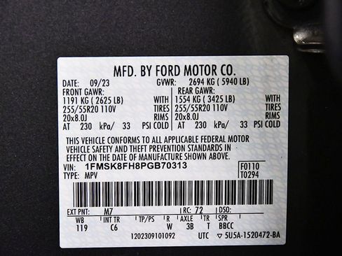 Used 2023 Ford Explorer Limited w/ Equipment Group 301A image 16
