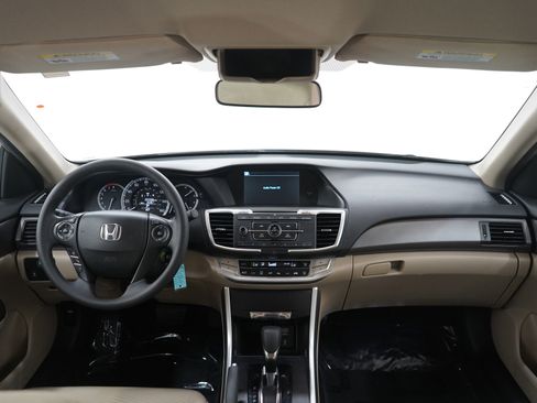 Used 2014 Honda Accord LX image 13