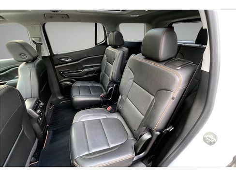 Used 2023 GMC Acadia AT4 w/ Technology Package AWD/4WD image 35