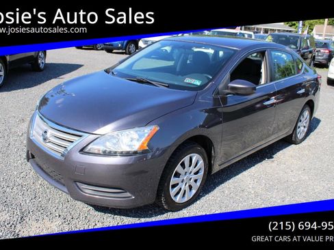 Used 2015 Nissan Sentra SV w/ Navigation Package FWD image 1