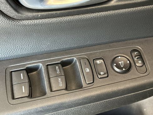 Used 2023 Honda CR-V Sport image 12