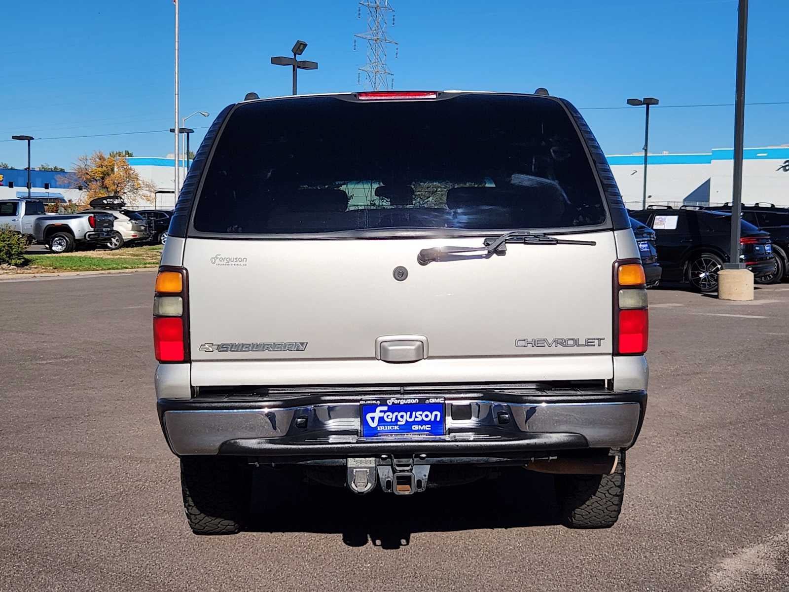 Used 2005 Chevrolet Suburban 2500 LT w/ Preferred Equipment Group AWD/4WD image 13
