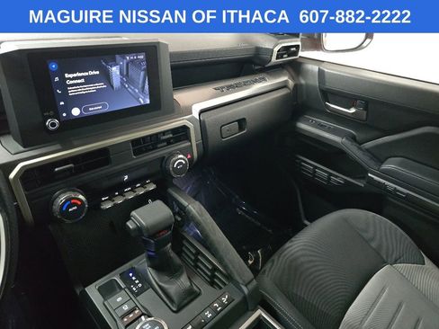 Used 2024 Toyota Tacoma TRD Off-Road AWD/4WD image 25