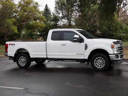 Used 2020 Ford F350 Lariat w/ Chrome Package AWD/4WD image 2