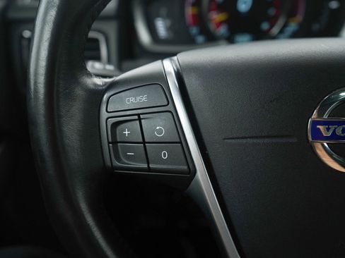 Used 2016 Volvo XC70 T5 Premier w/ Protection Package image 26