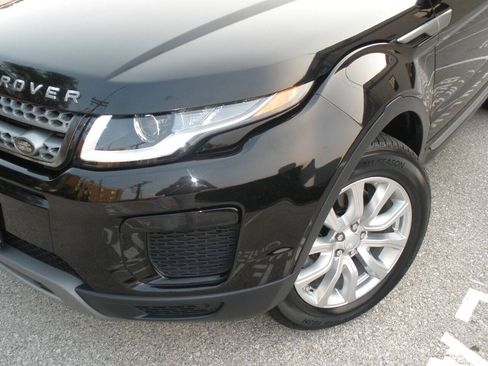 Used 2019 Land Rover Range Rover Evoque AWD/4WD image 35