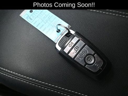 Certified 2022 Ford Escape SE w/ Convenience Package AWD/4WD image 16