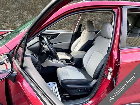 Used 2023 Subaru Forester Premium AWD/4WD image 21