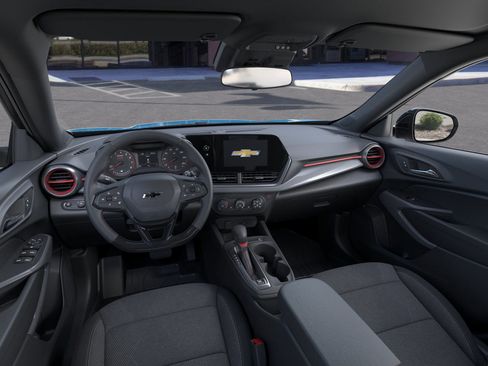 New 2026 Chevrolet Trax RS w/ Driver Confidence Package image 39
