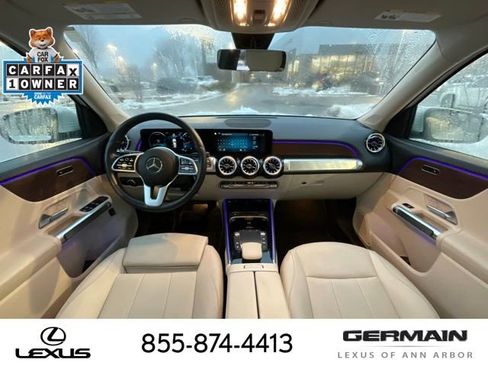 Used 2022 Mercedes-Benz GLB 250 4MATIC image 14
