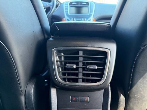 Used 2016 Lincoln MKX Select w/ Select Plus Package image 19