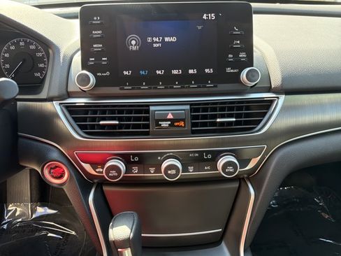 Used 2019 Honda Accord LX image 18
