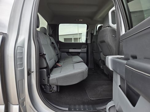 Used 2025 Ford F150 XLT w/ Equipment Group 301A Standard image 17