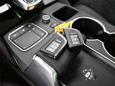 Used 2023 Acura MDX A-Spec image 6