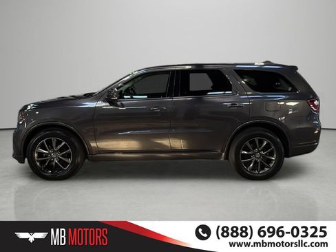Used 2018 Dodge Durango GT AWD/4WD image 2