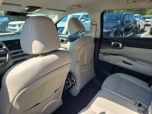 New 2026 Kia Sorento EX FWD image 13