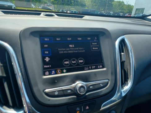 Used 2023 Chevrolet Equinox LT AWD/4WD image 10