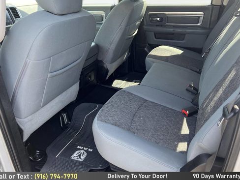 Used 2019 RAM 1500 Big Horn AWD/4WD image 14