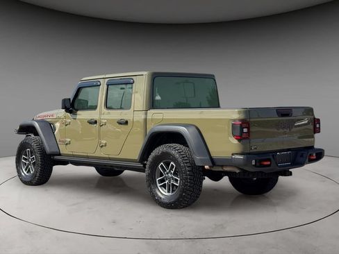 Used 2025 Jeep Gladiator Mojave w/ Safety Group AWD/4WD image 7