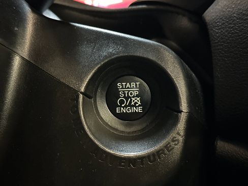 Used 2021 Jeep Renegade Trailhawk w/ Sun & Sound Group image 22