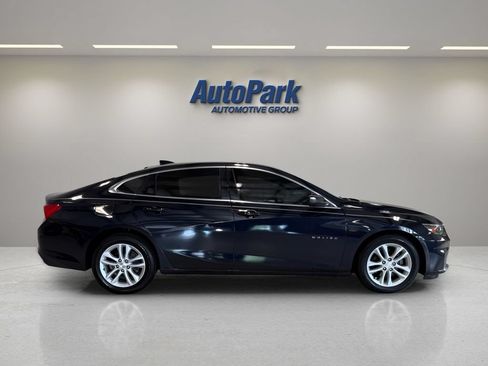 Used 2016 Chevrolet Malibu LT FWD image 8