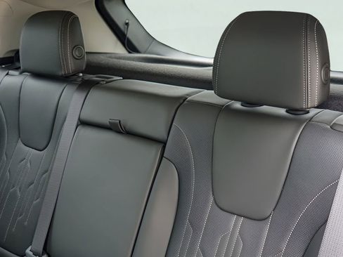 New 2026 Buick Encore GX Avenir w/ Avenir Technology Package FWD image 21