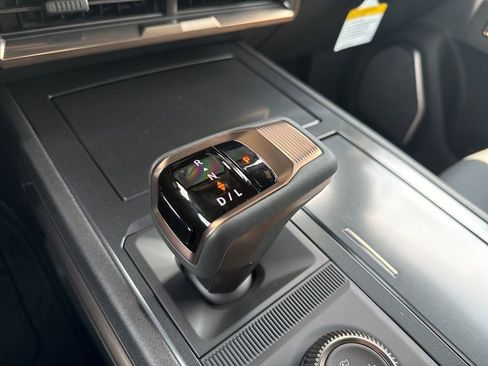 New 2025 GMC Hummer EV 2X image 39