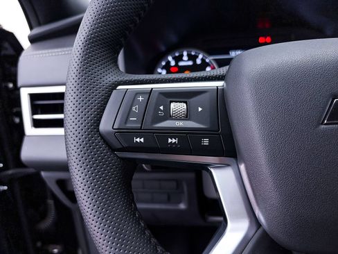 New 2026 Mitsubishi Outlander LE AWD/4WD image 21
