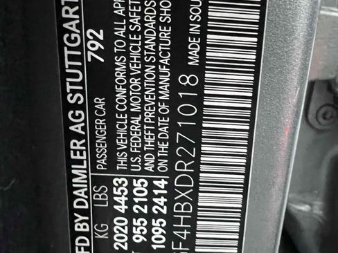 Used 2013 Mercedes-Benz C 250 Sedan w/ Premium 1 Pkg image 9