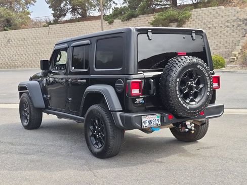 Used 2023 Jeep Wrangler Unlimited AWD/4WD image 3