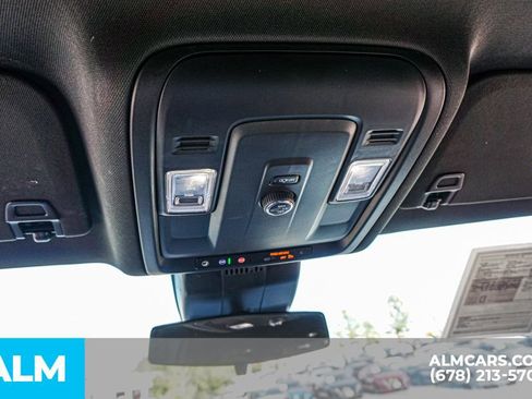 Used 2025 Chevrolet Tahoe LT AWD/4WD image 35