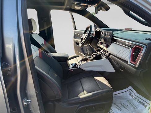 Used 2024 GMC Canyon AT4X AWD/4WD image 21