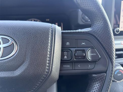 Used 2026 Toyota Tacoma SR5 image 27