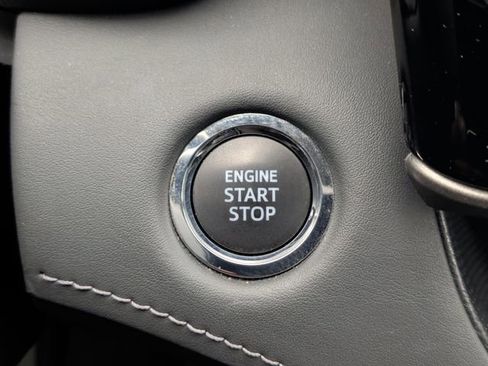 Used 2023 Toyota Highlander L FWD image 23