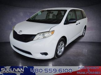 Used 2017 Toyota Sienna L FWD video 1