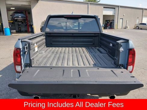 Used 2026 Honda Ridgeline Black Edition image 10