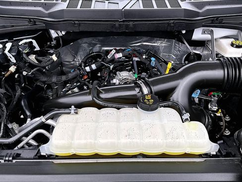 Used 2025 Ford F150 STX w/ Equipment Group 200A image 31