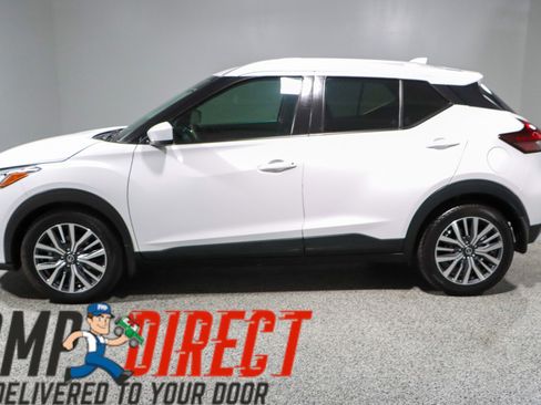 Used 2021 Nissan Kicks SV image 10