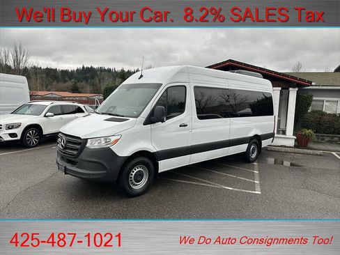 Used 2025 Mercedes-Benz Sprinter 2500 image 2