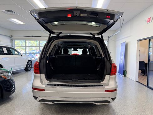 Used 2015 Mercedes-Benz GL 450 4MATIC image 38