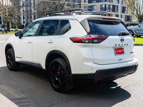 New 2026 Nissan Rogue SV AWD/4WD image 4
